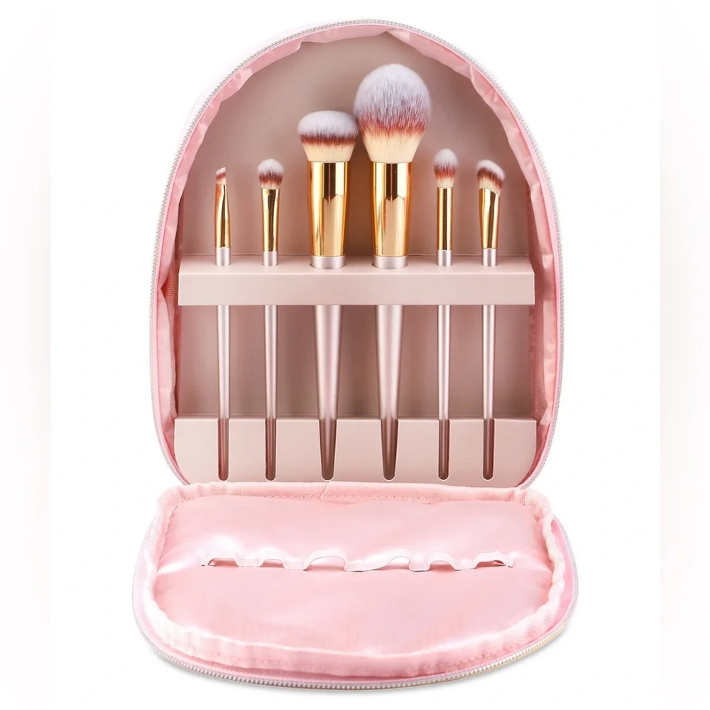 Premium Makeup Brush Set & Sponge Set Pink Case NEW💗💋